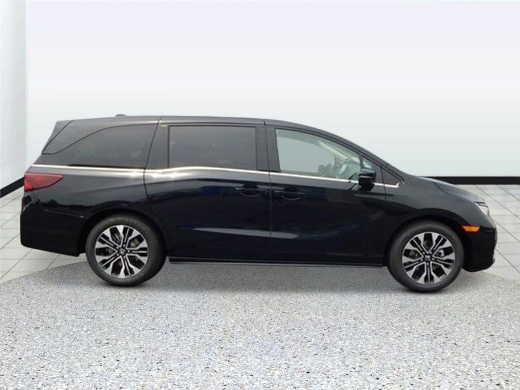 new 2025 Honda Odyssey car, priced at $52,630