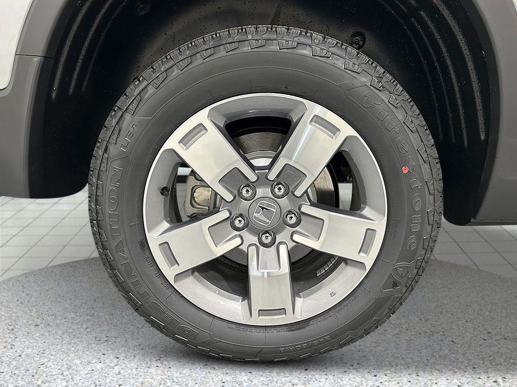 new 2025 Honda Ridgeline car, priced at $46,075