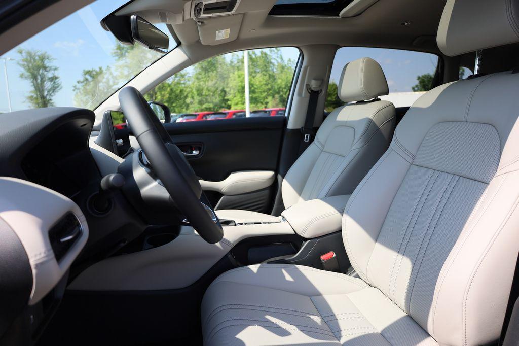 new 2026 Honda HR-V car, priced at $33,400
