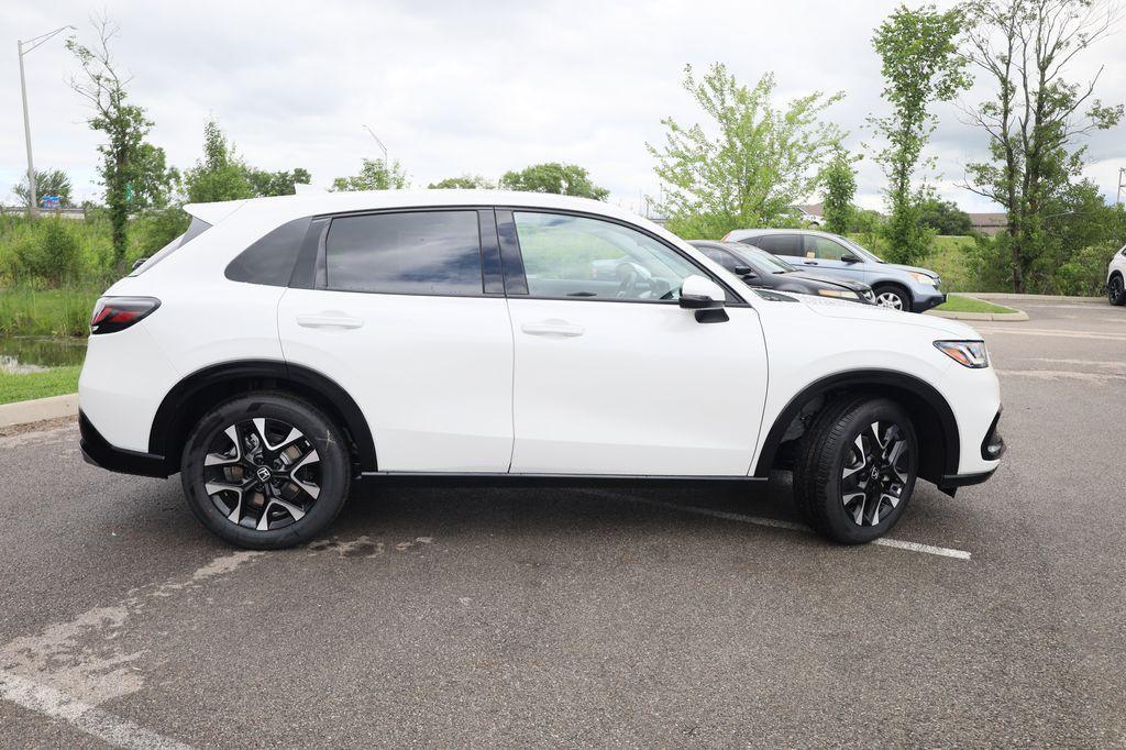 new 2026 Honda HR-V car, priced at $33,400