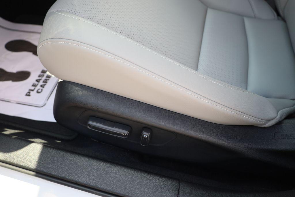 new 2025 Honda Civic Hybrid car, priced at $33,555