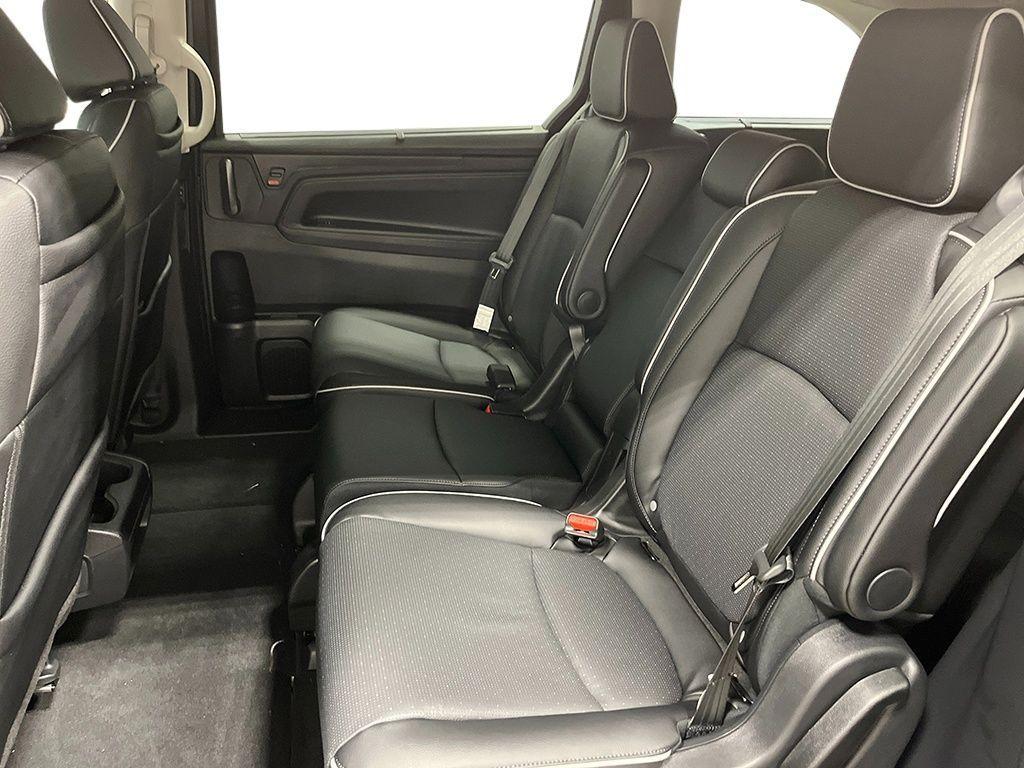 new 2025 Honda Odyssey car, priced at $52,870