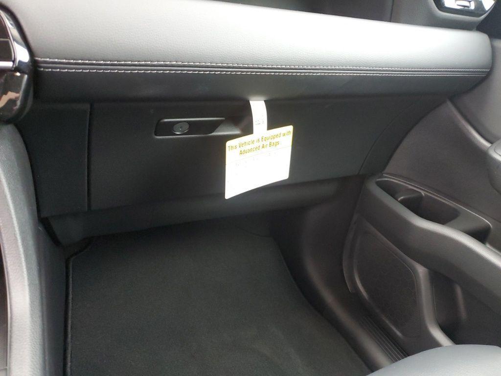 used 2025 Honda Pilot car, priced at $42,647