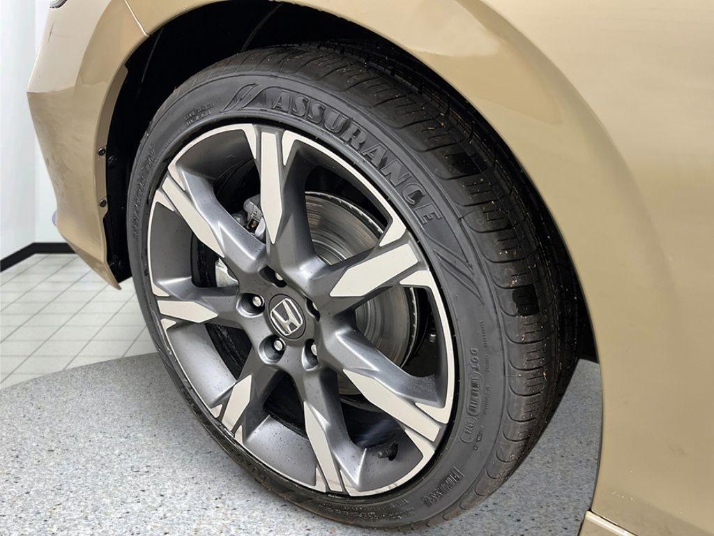 new 2025 Honda Civic Hybrid car, priced at $34,755