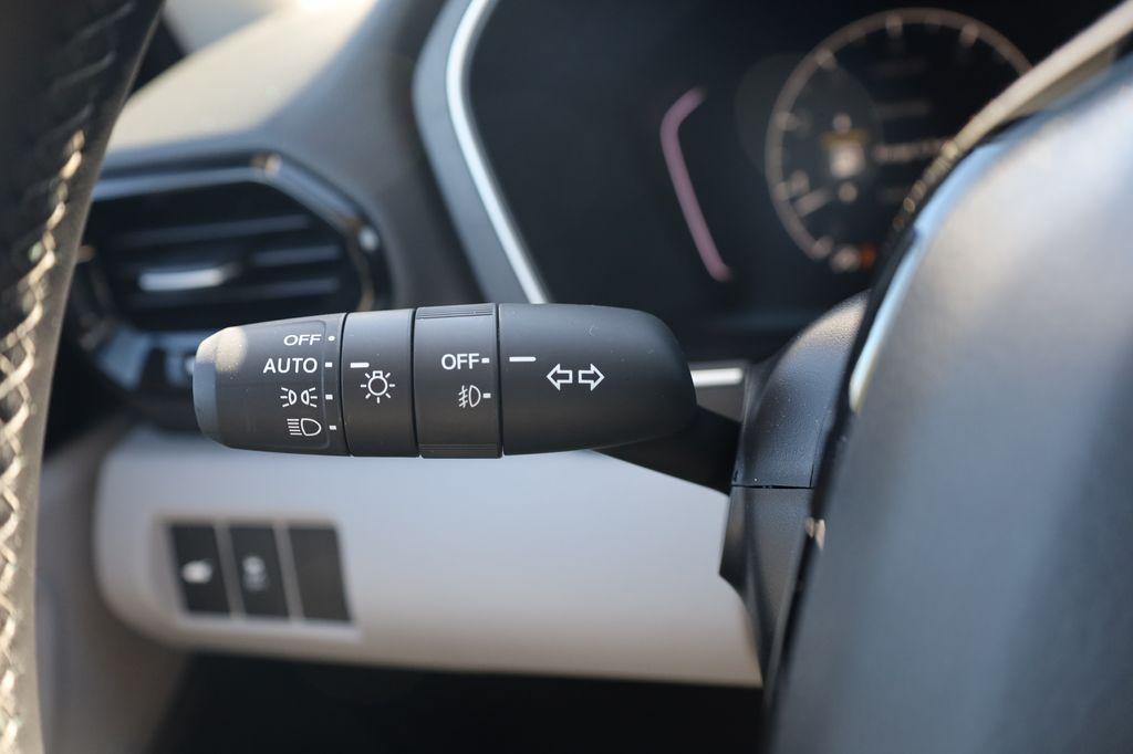 new 2025 Honda Pilot car, priced at $51,825