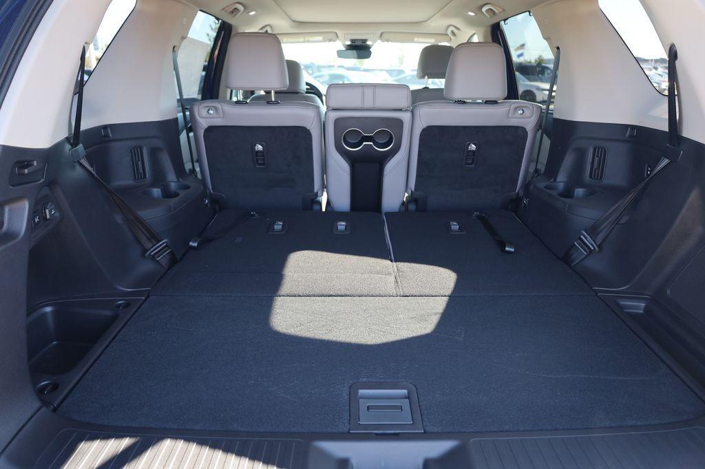 new 2025 Honda Pilot car, priced at $51,825