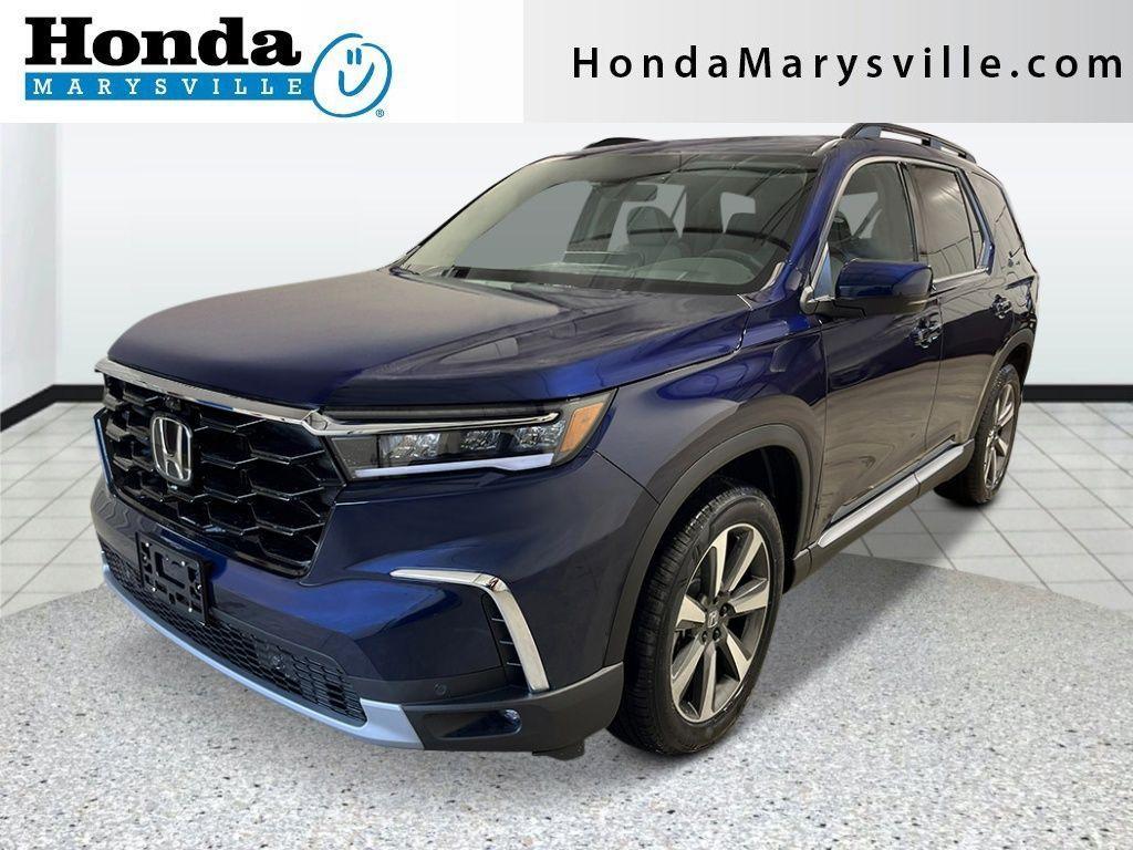 new 2025 Honda Pilot car, priced at $54,530