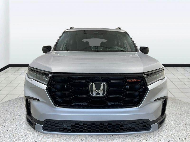 new 2025 Honda Pilot car, priced at $50,795