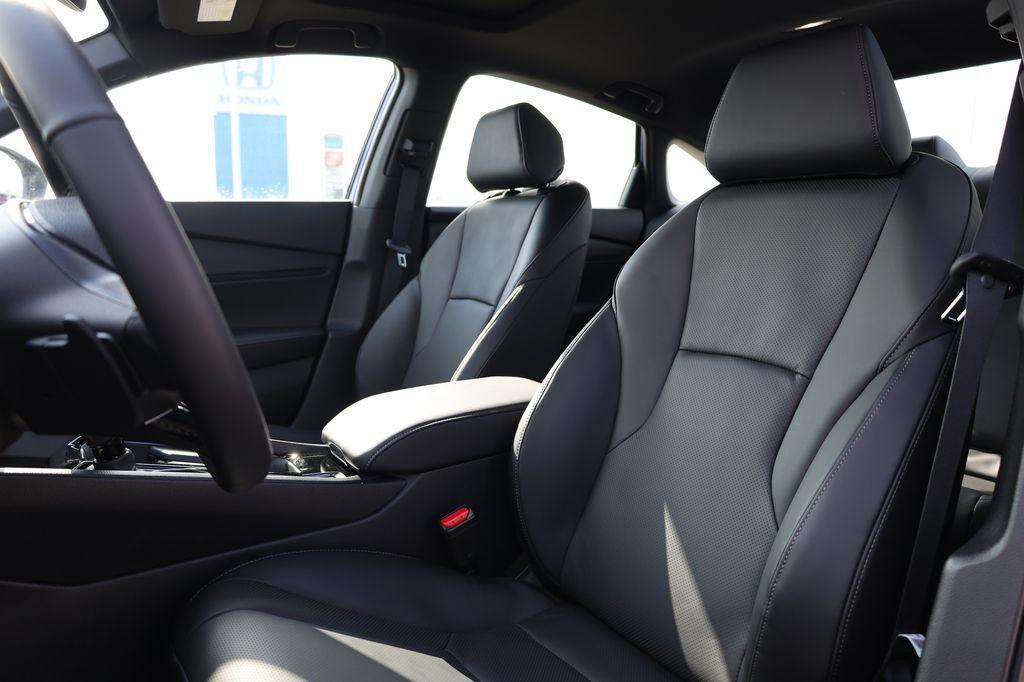 new 2025 Honda Accord Hybrid car, priced at $36,980