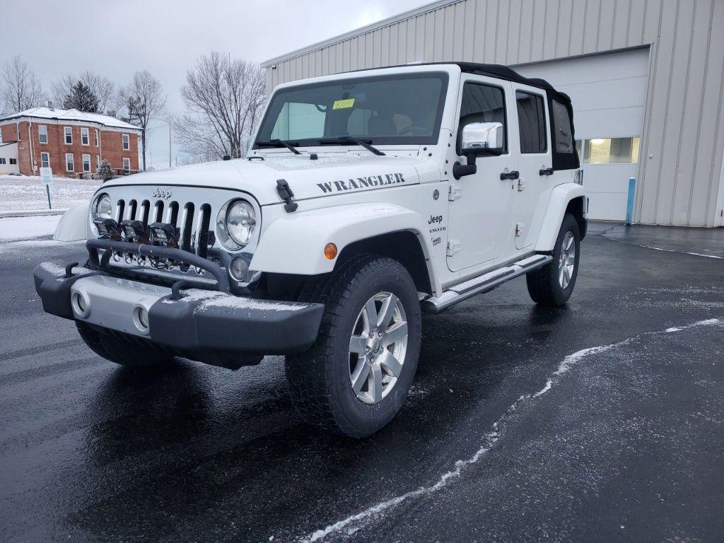 used 2015 Jeep Wrangler Unlimited car, priced at $16,384