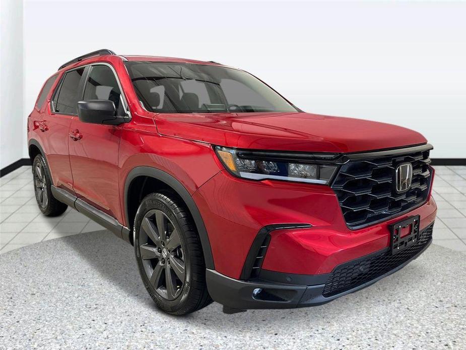 new 2025 Honda Pilot car, priced at $43,850