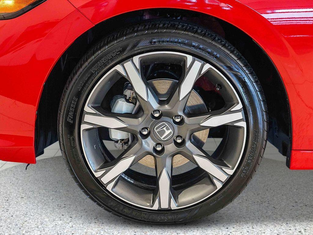 new 2025 Honda Civic Hybrid car