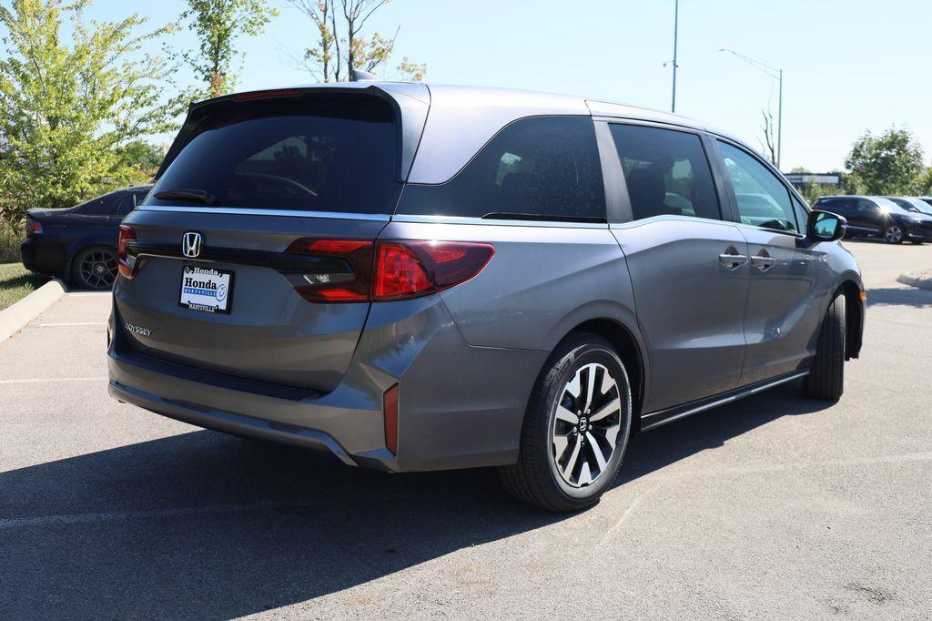 new 2026 Honda Odyssey car, priced at $44,290