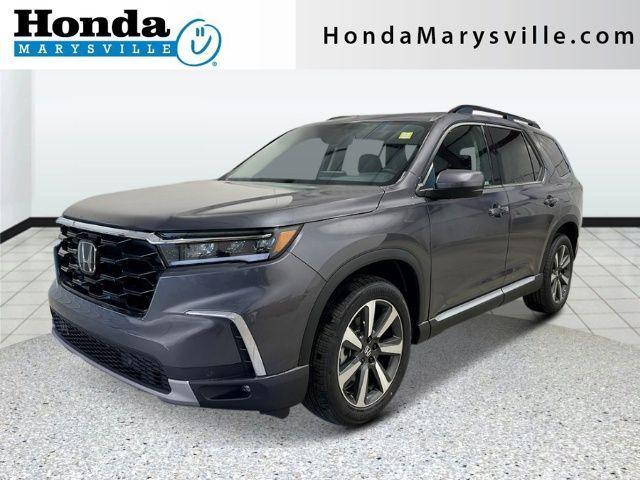 new 2025 Honda Pilot car, priced at $50,995