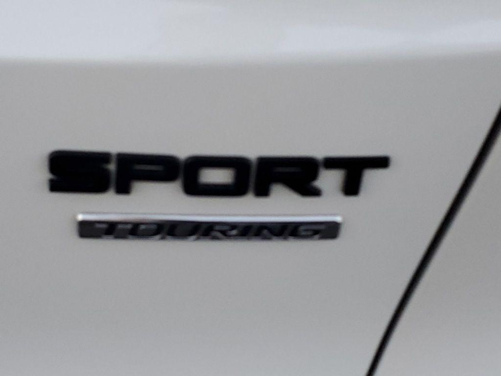 used 2024 Honda CR-V Hybrid car, priced at $33,997