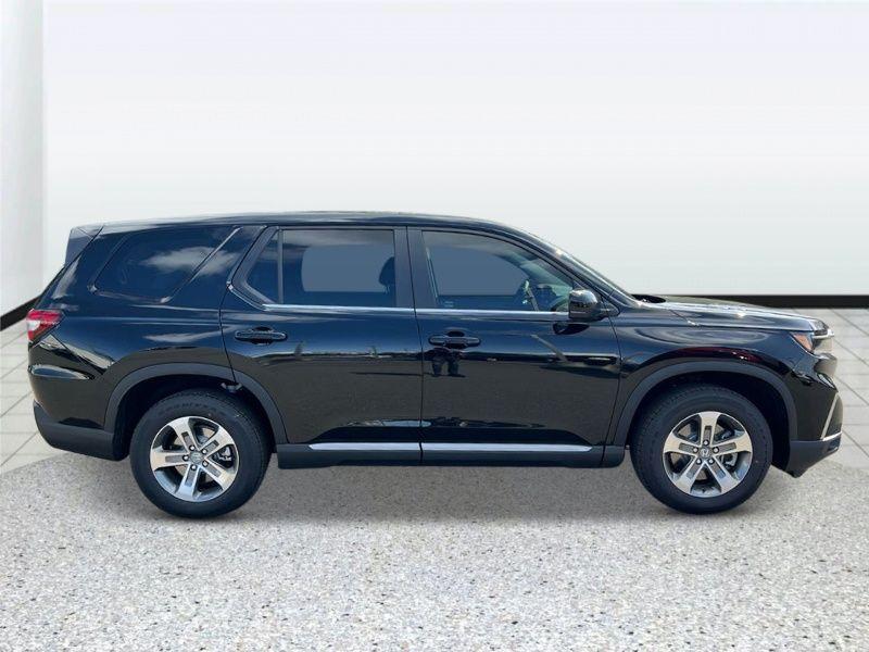 new 2025 Honda Pilot car, priced at $47,800