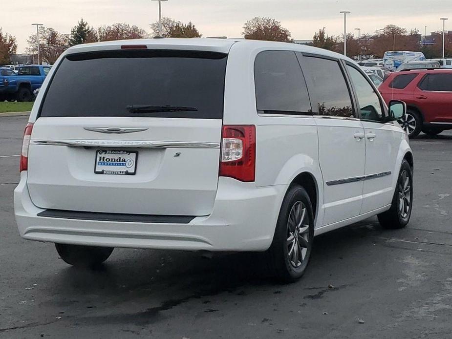 used 2016 Chrysler Town & Country car, priced at $9,000