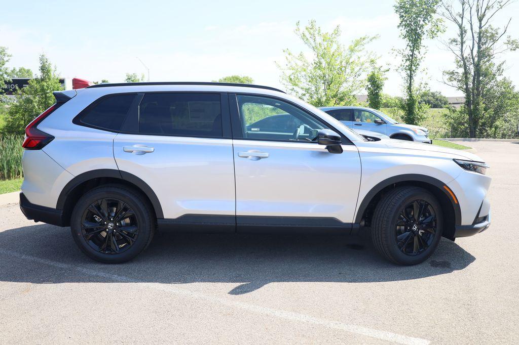 new 2026 Honda CR-V Hybrid car, priced at $43,700