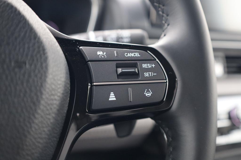 new 2025 Honda Pilot car, priced at $47,095