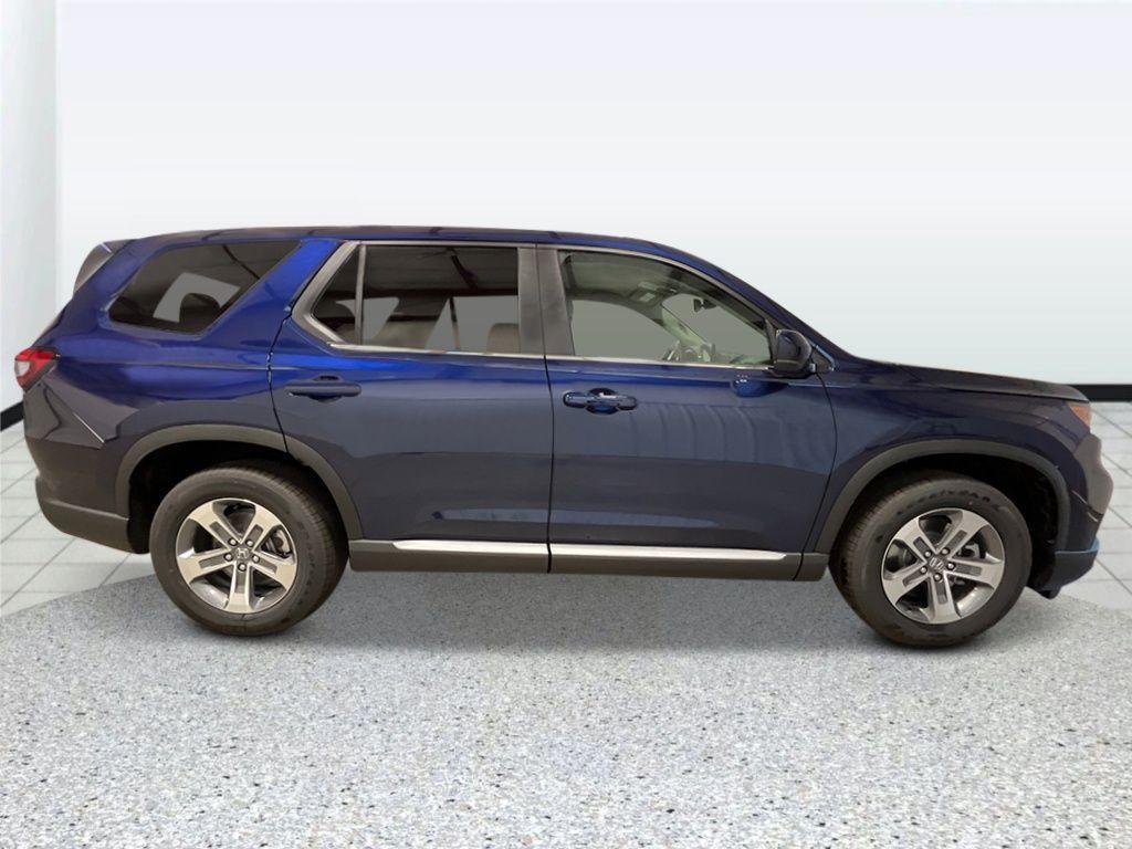 new 2025 Honda Pilot car, priced at $46,995