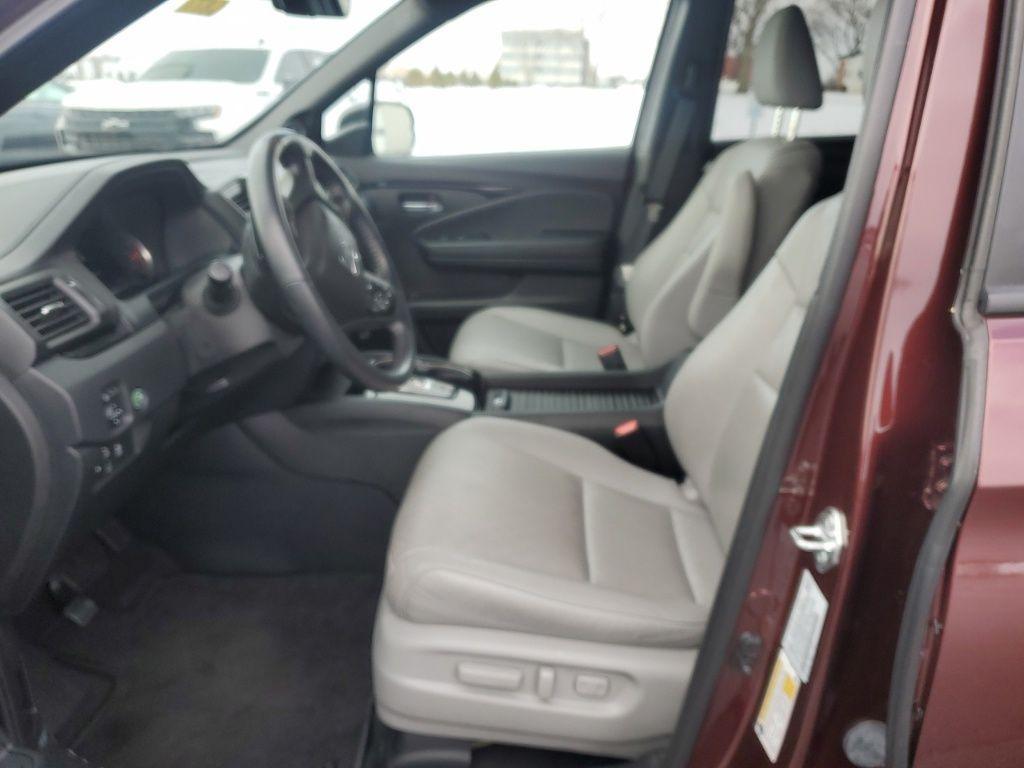 used 2021 Honda Passport car, priced at $28,500