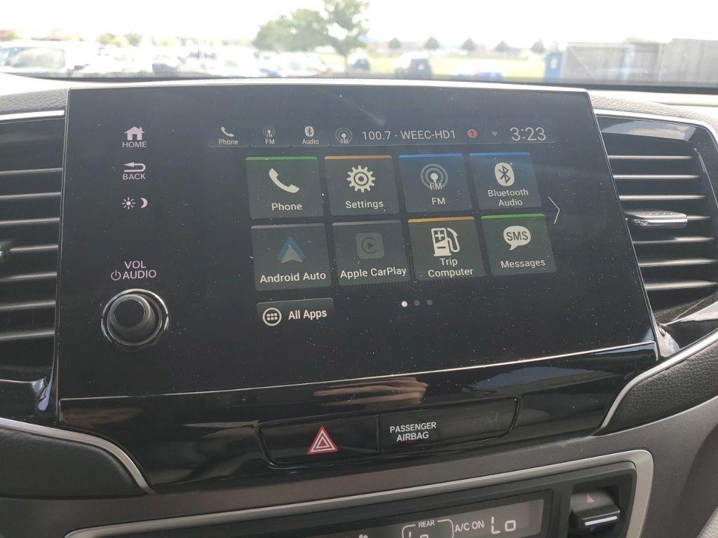 used 2022 Honda Pilot car, priced at $29,998