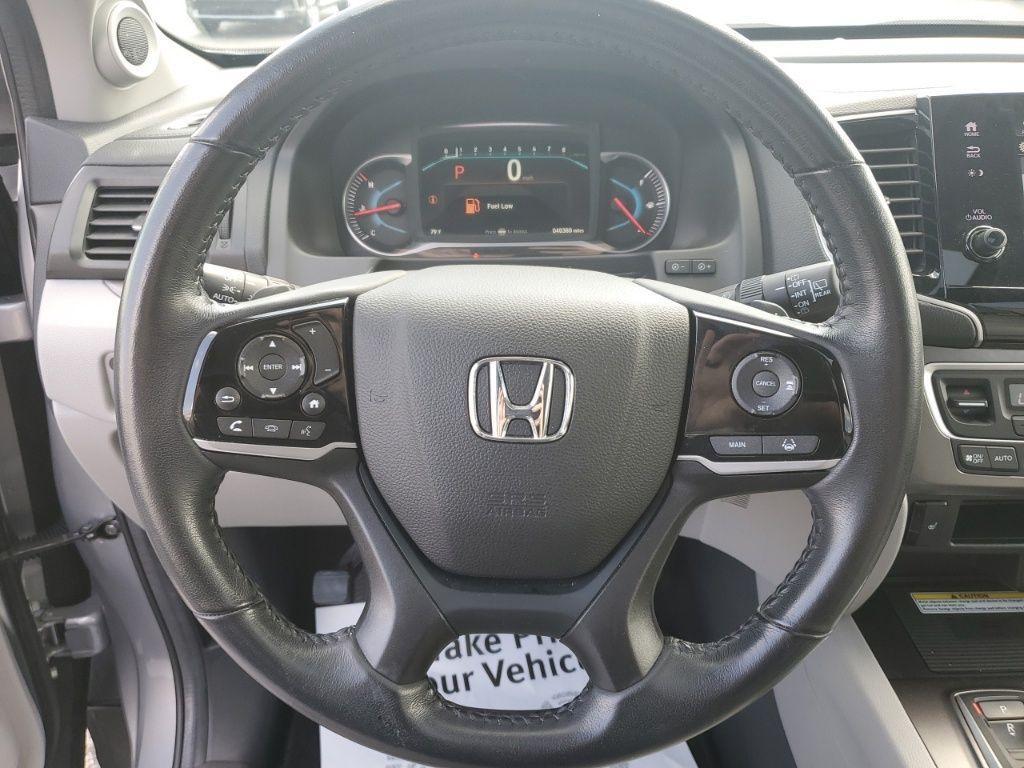 used 2022 Honda Pilot car, priced at $29,998
