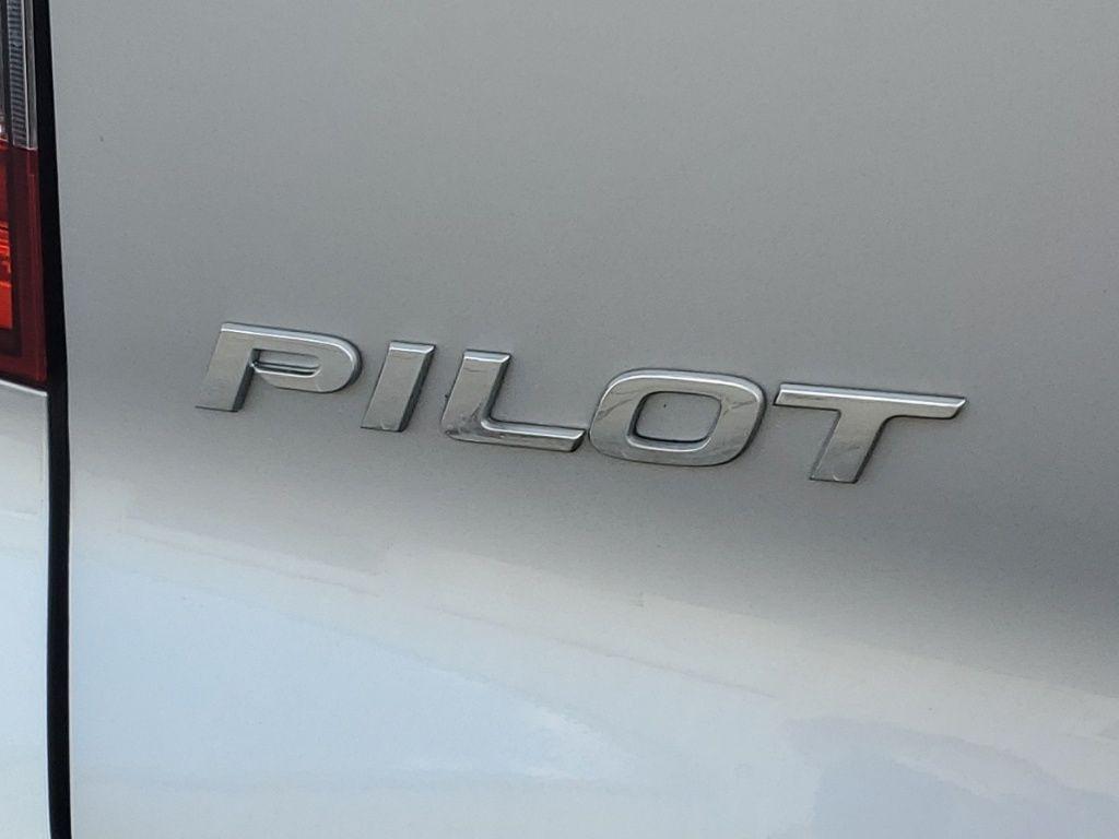 used 2022 Honda Pilot car, priced at $29,998