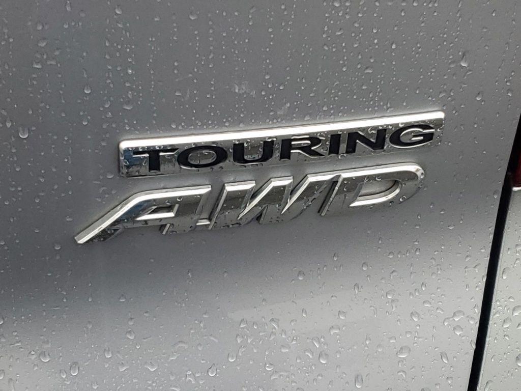 used 2018 Honda Pilot car, priced at $15,757