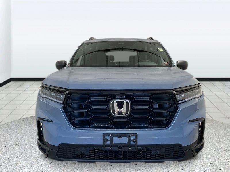 new 2025 Honda Pilot car, priced at $44,880