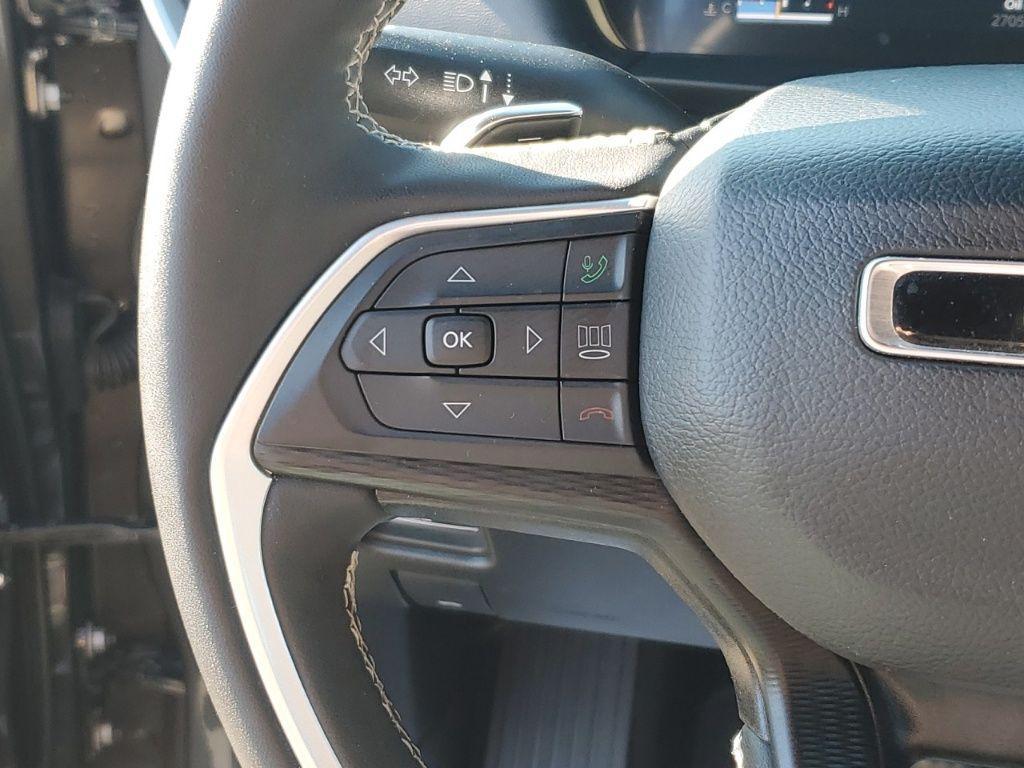 used 2024 Jeep Grand Cherokee L car, priced at $31,757