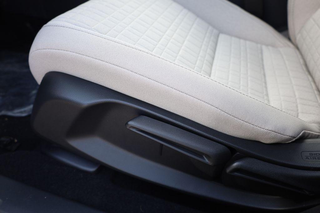 new 2025 Honda HR-V car, priced at $28,750