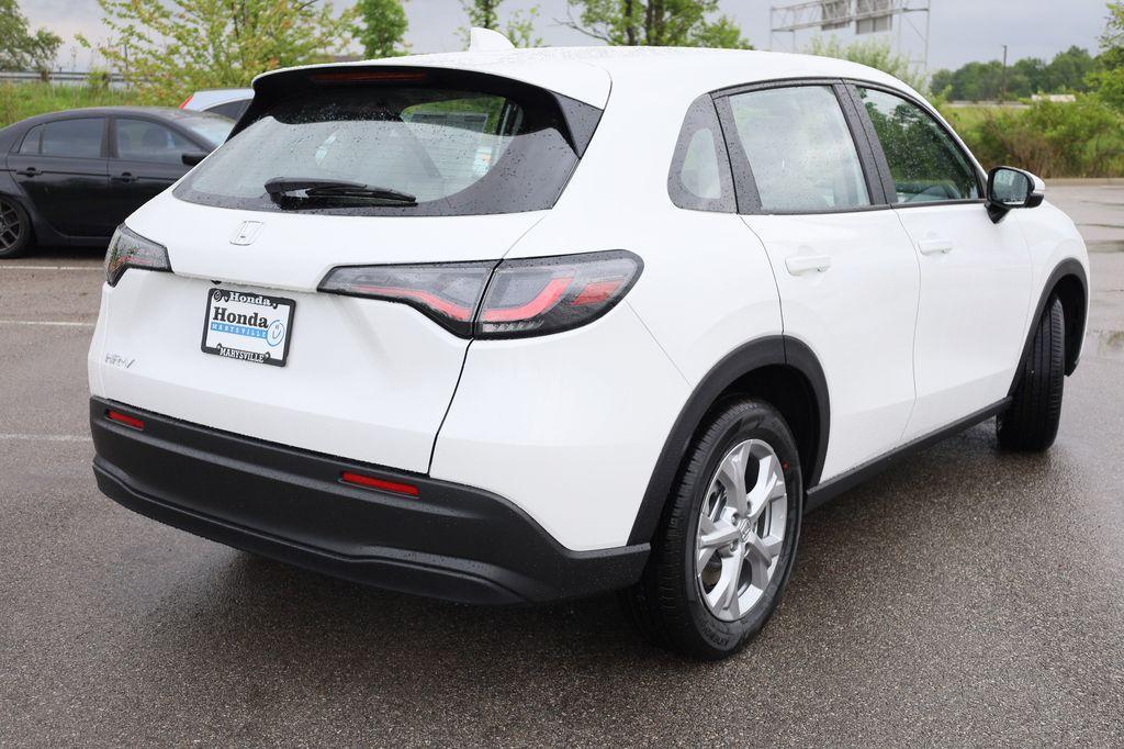 new 2025 Honda HR-V car, priced at $28,750