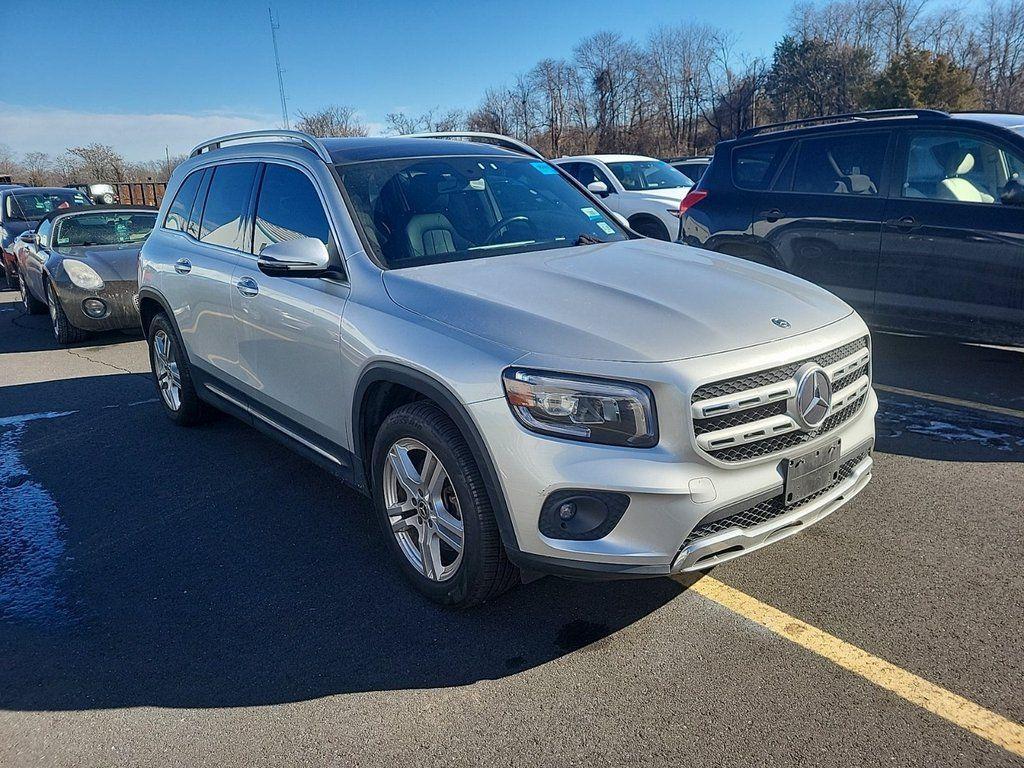 used 2020 Mercedes-Benz GLB 250 car, priced at $27,014