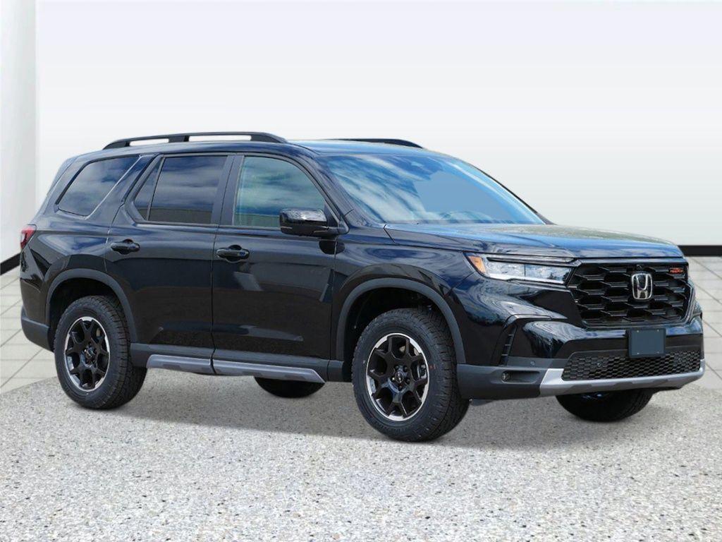 new 2025 Honda Pilot car, priced at $52,800