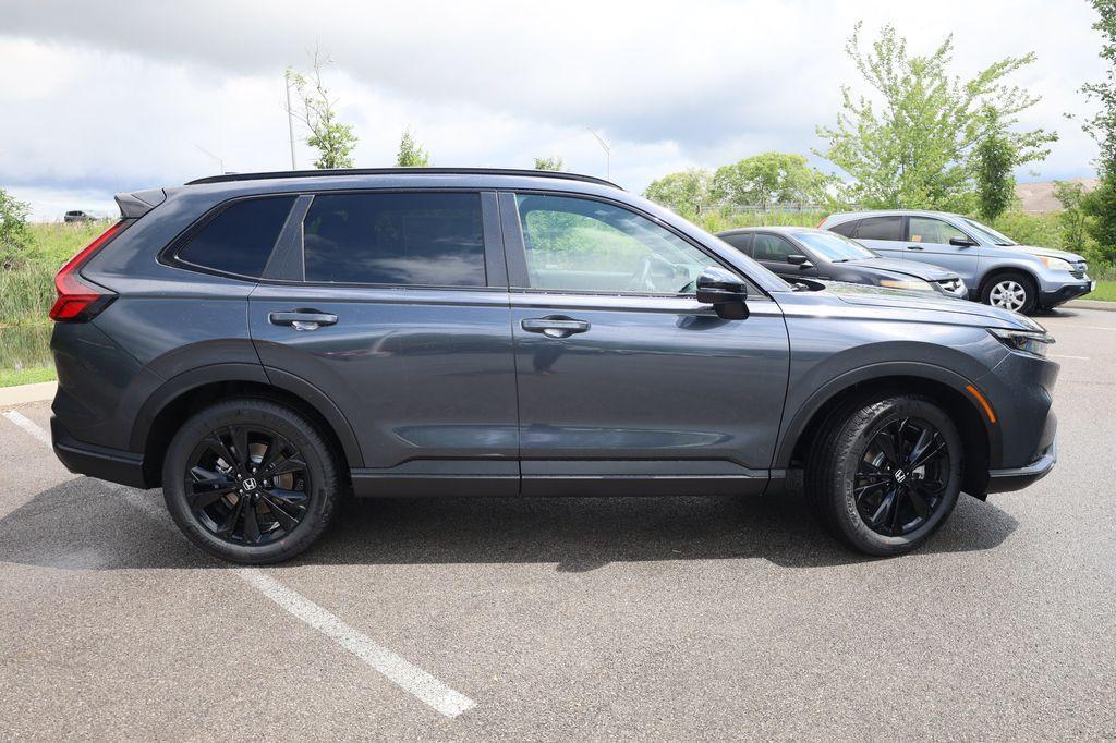new 2026 Honda CR-V Hybrid car, priced at $43,700