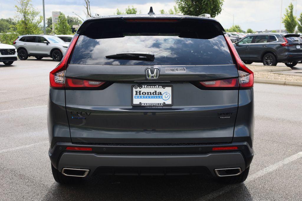 new 2026 Honda CR-V Hybrid car, priced at $43,700