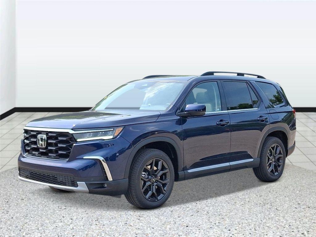 new 2025 Honda Pilot car, priced at $53,725