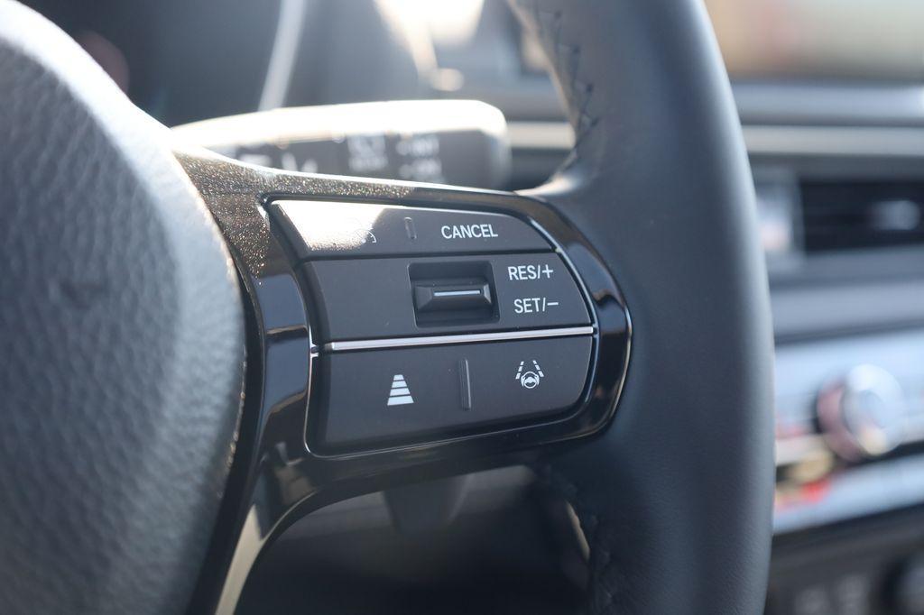 new 2025 Honda Pilot car, priced at $51,550