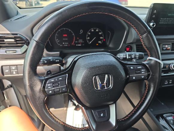 used 2023 Honda Pilot car, priced at $41,701