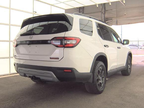 used 2023 Honda Pilot car, priced at $41,701