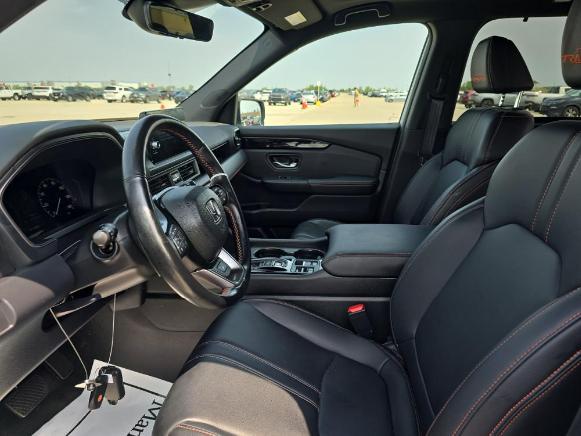 used 2023 Honda Pilot car, priced at $41,701