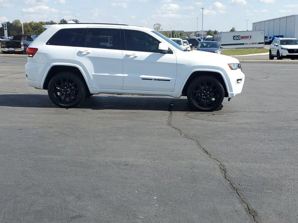 used 2021 Jeep Grand Cherokee car, priced at $20,000