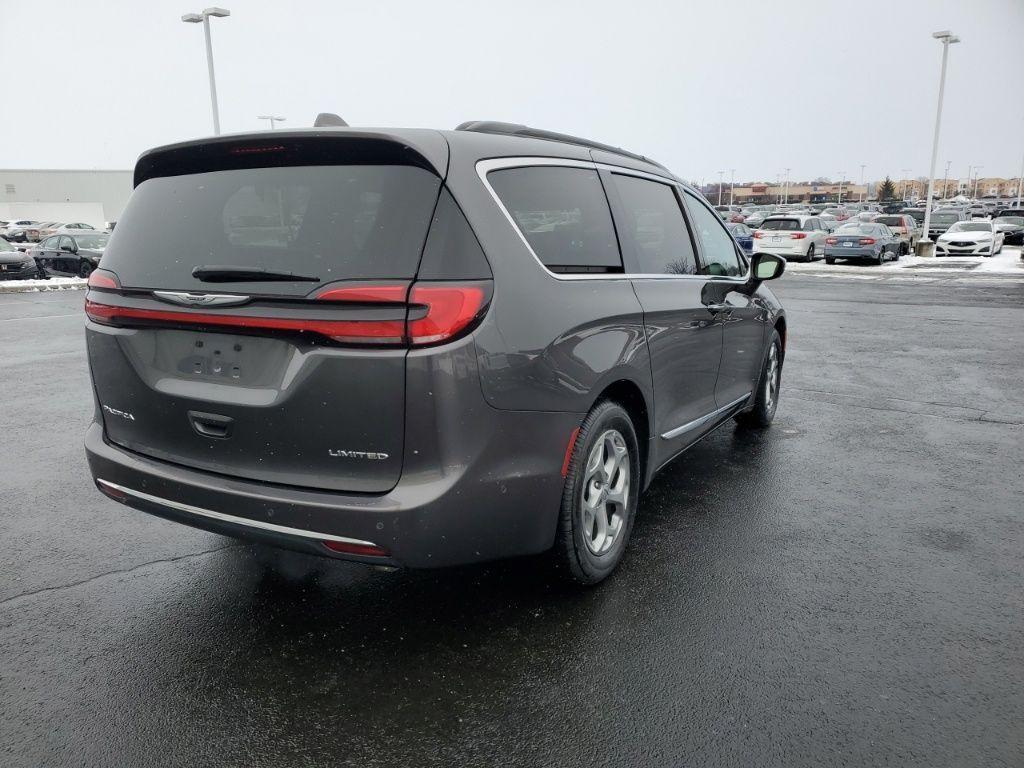 used 2022 Chrysler Pacifica car, priced at $24,250