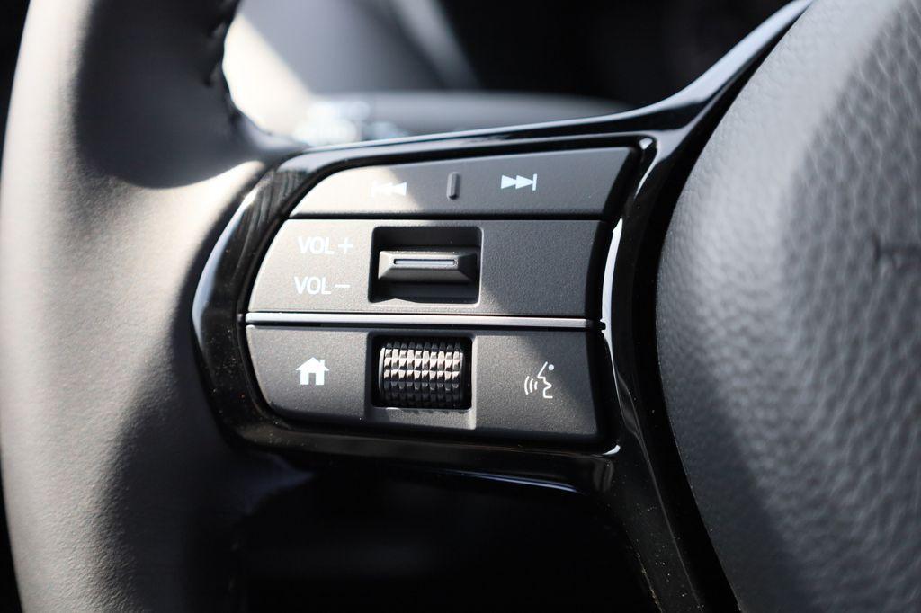 new 2025 Honda HR-V car, priced at $32,850