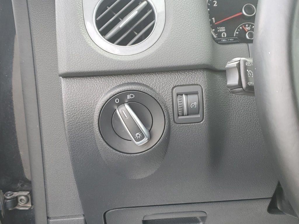 used 2017 Volkswagen Tiguan Limited car, priced at $10,000