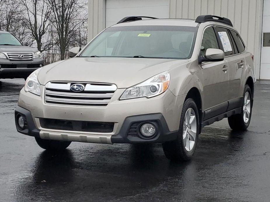 used 2014 Subaru Outback car, priced at $10,900