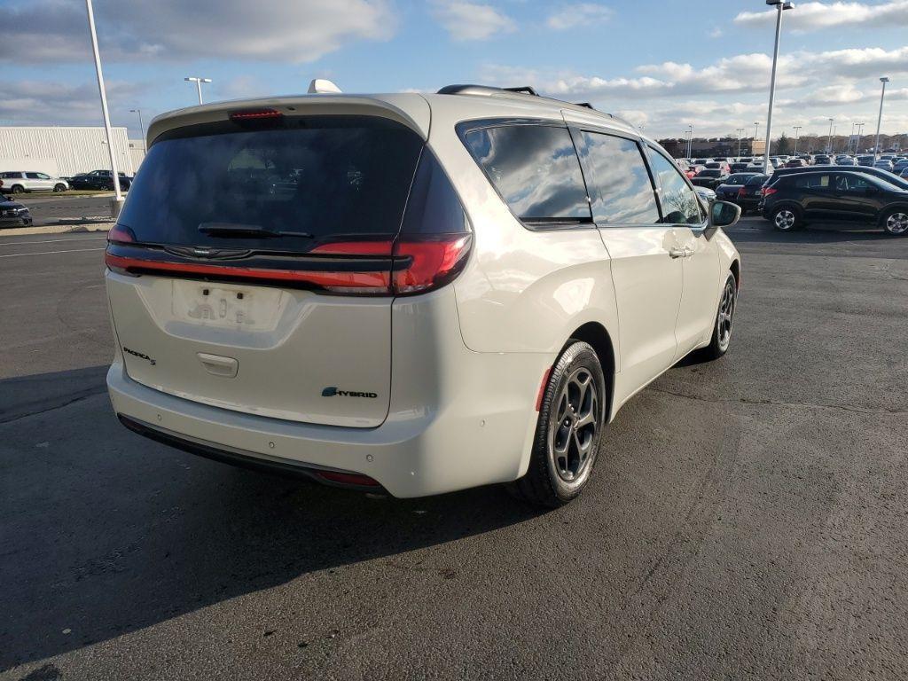 used 2021 Chrysler Pacifica Hybrid car, priced at $22,599