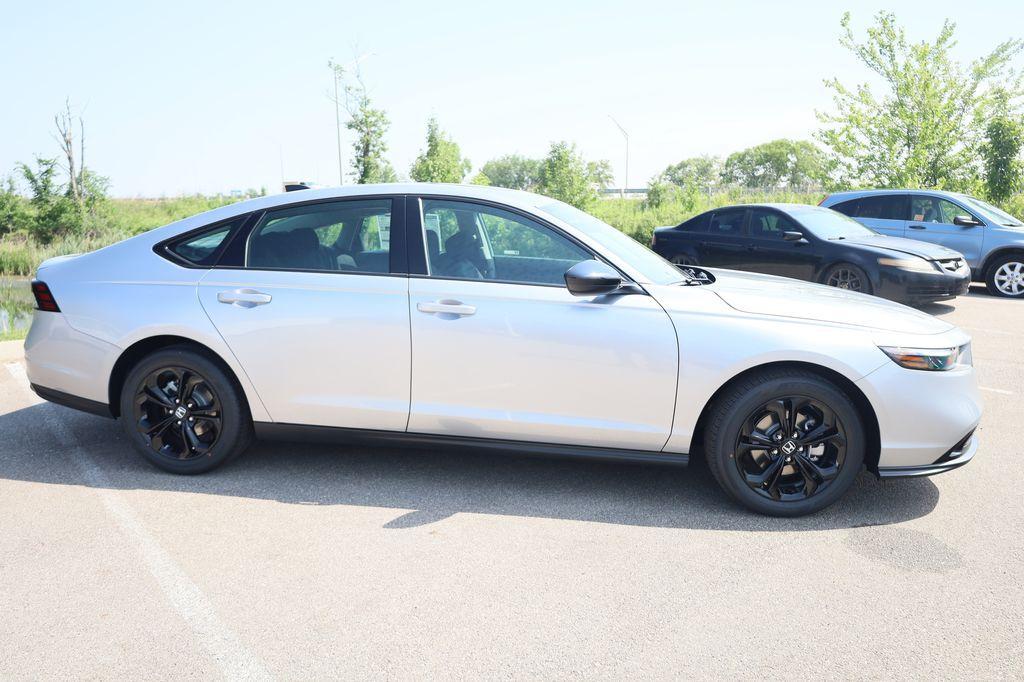new 2025 Honda Accord car, priced at $31,710