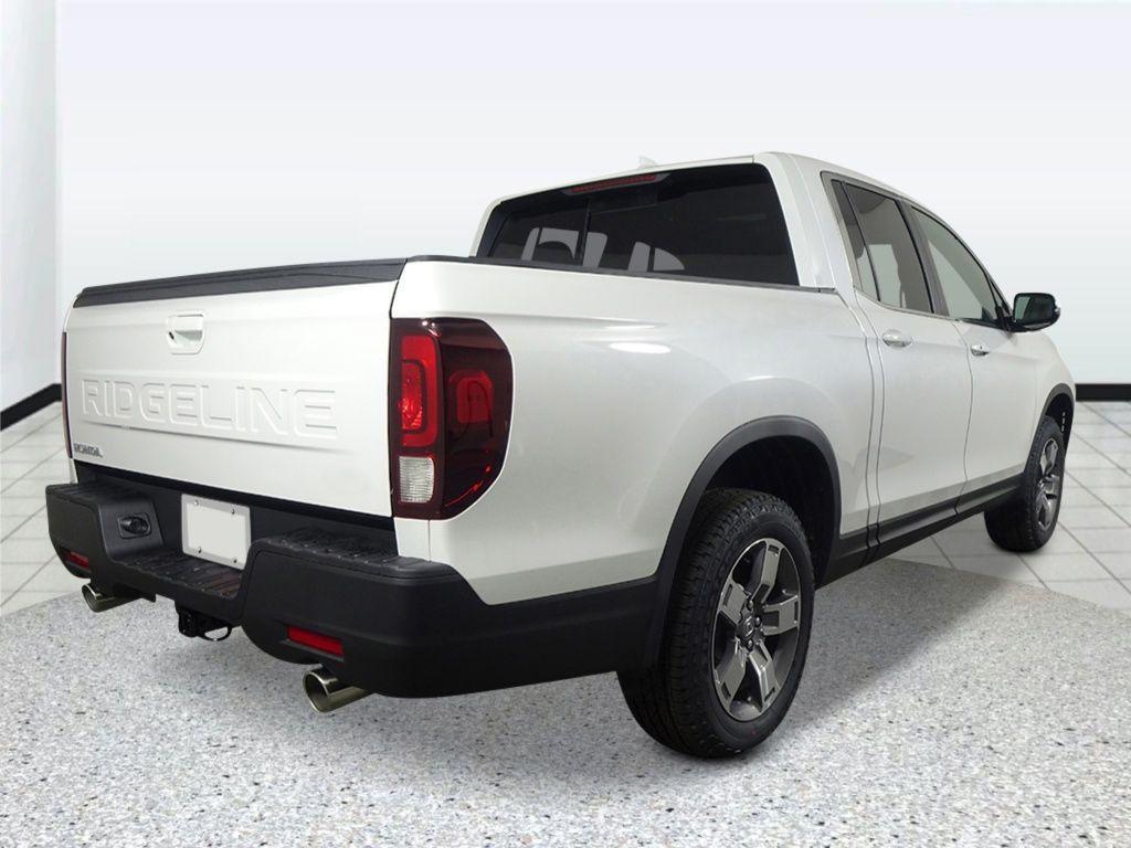 new 2025 Honda Ridgeline car, priced at $45,385